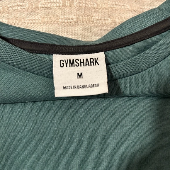 Gymshark Legacy Long Sleeve - Medium - Picture 3 of 3